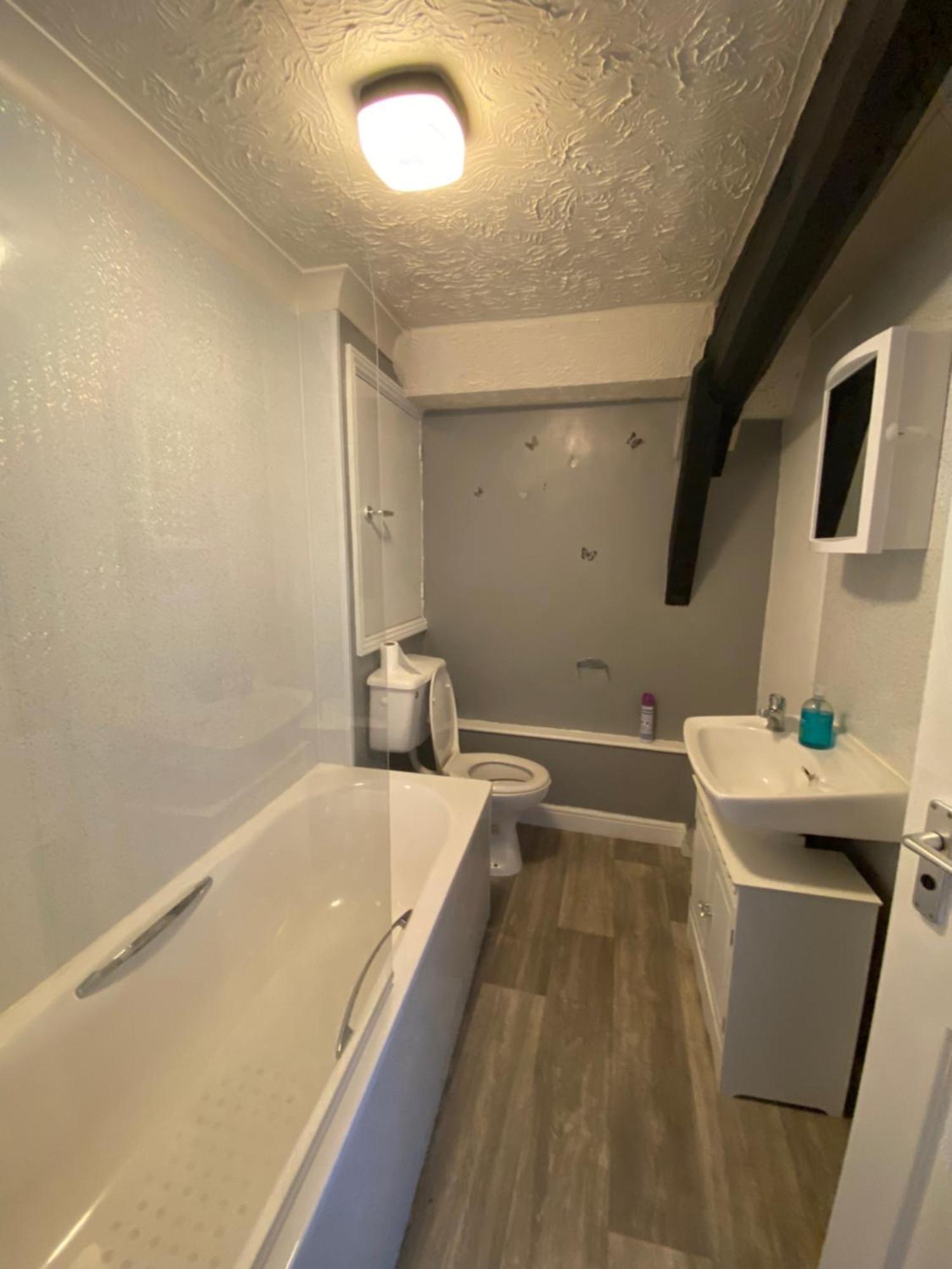 Spacious One Bedroom Flat With River View, 1E Great Yarmouth Esterno foto